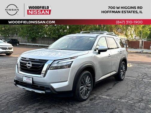 2025 Nissan Pathfinder SL