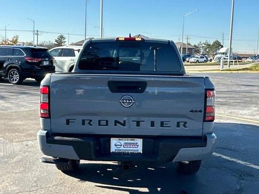 2026 Nissan Frontier SV