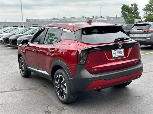 2025 Nissan Kicks SV