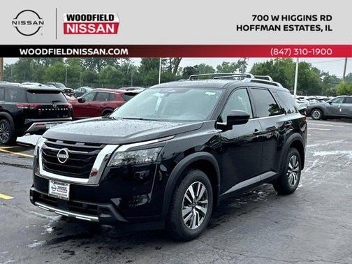 2025 Nissan Pathfinder SL