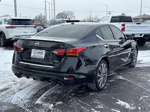 2023 Nissan Altima 2.5 SL