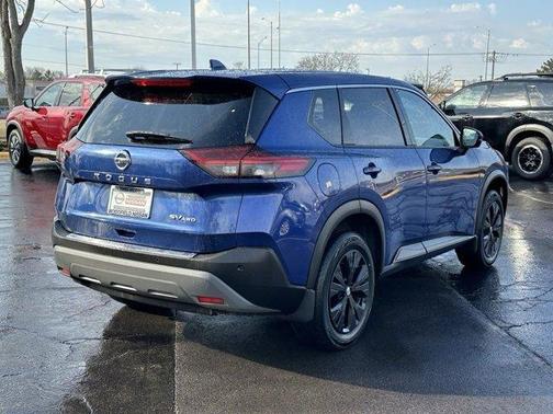 2021 Nissan Rogue SV