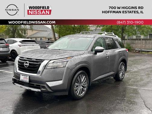 2025 Nissan Pathfinder SL
