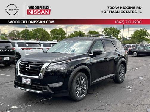 2025 Nissan Pathfinder SL