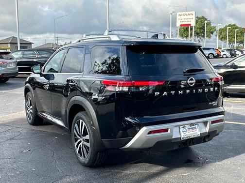 Black 2025 Nissan Pathfinder Platinum