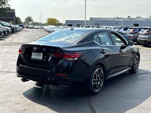 2025 Nissan Sentra SR