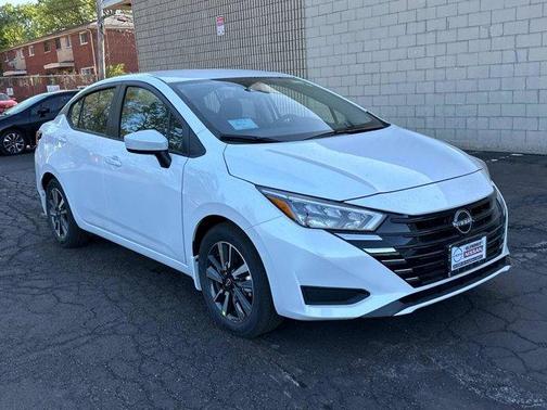 2025 Nissan Versa 1.6 SV