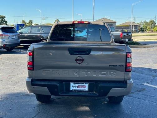 2024 Nissan Frontier PRO-4X