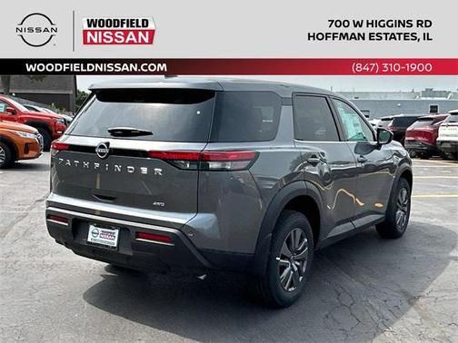 2025 Nissan Pathfinder S