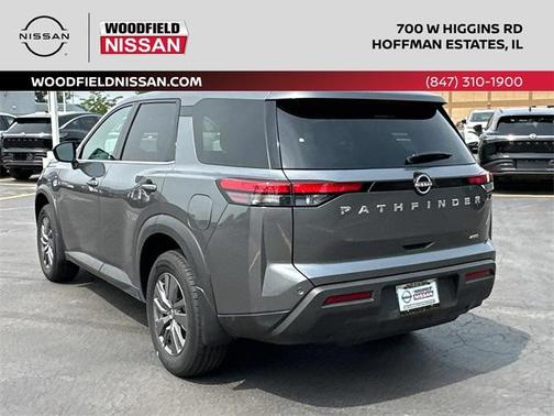 2025 Nissan Pathfinder S