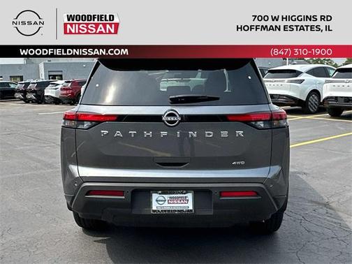 2025 Nissan Pathfinder S