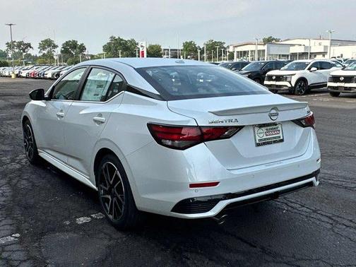 2025 Nissan Sentra SR
