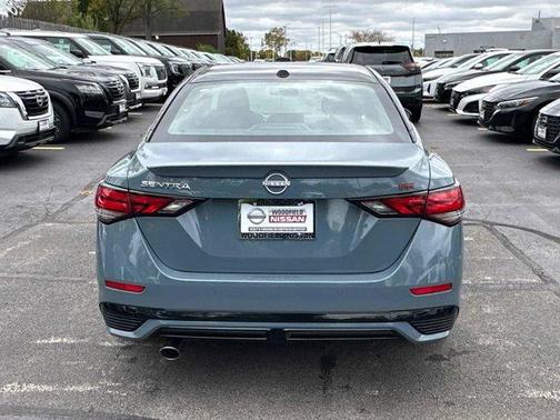 2025 Nissan Sentra SR