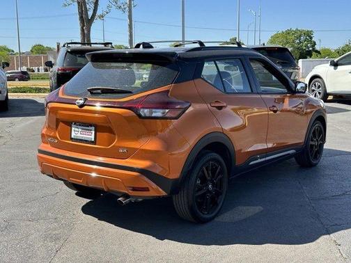 2024 Nissan Kicks SR