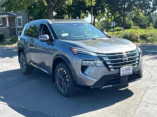 2025 Nissan Rogue Platinum