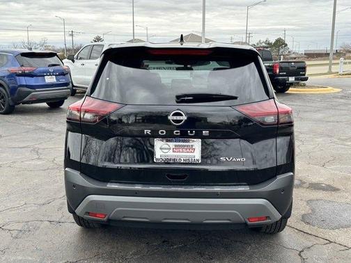 2023 Nissan Rogue SV