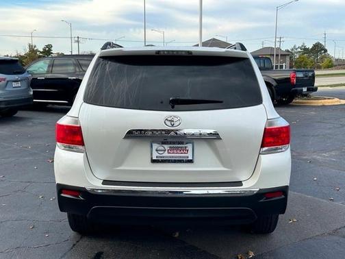 2013 Toyota Highlander Base Plus