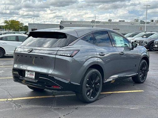 Gun Metallic 2027 Nissan Murano