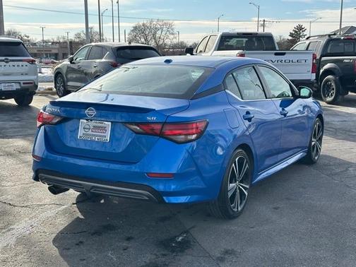 2022 Nissan Sentra SR