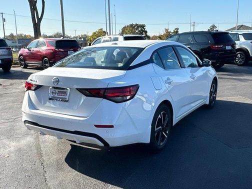 2025 Nissan Sentra SV