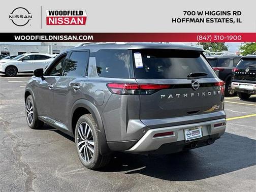 2025 Nissan Pathfinder Platinum