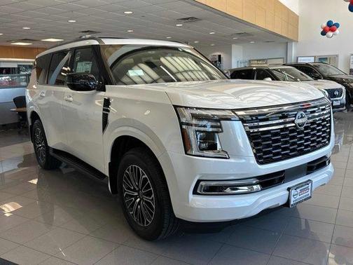 2025 Nissan Armada Platinum