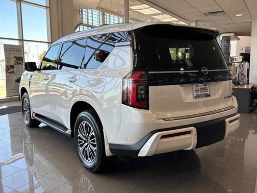 2025 Nissan Armada Platinum