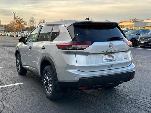 2025 Nissan Rogue S