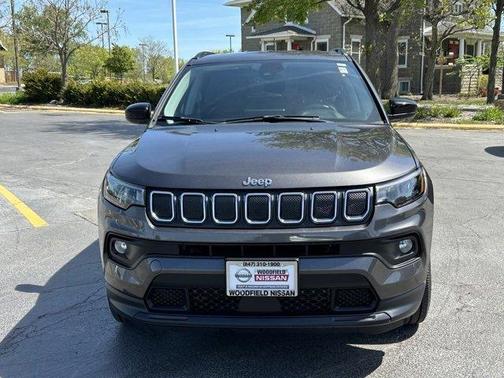2022 Jeep Compass Latitude Lux