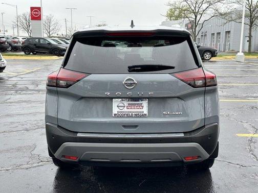 2021 Nissan Rogue SL