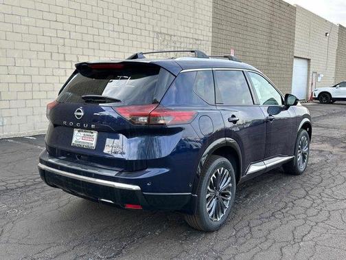 2025 Nissan Rogue Platinum