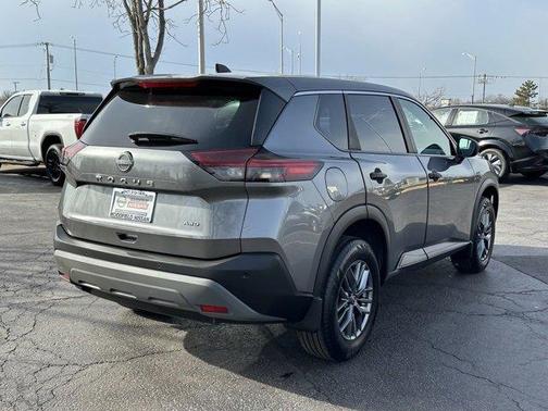 2022 Nissan Rogue S