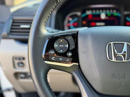 2019 Honda Pilot Touring 7-Passenger