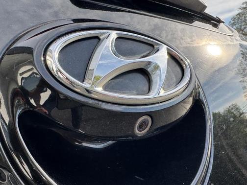 2016 Hyundai Veloster Turbo