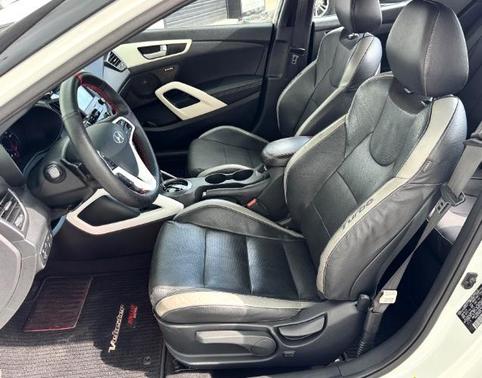 2016 Hyundai Veloster Turbo
