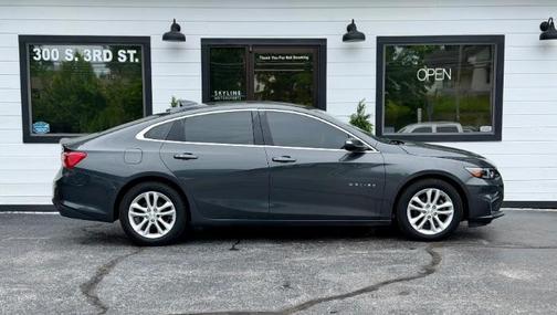 Nightfall Gray Metallic 2018 Chevrolet Malibu LT