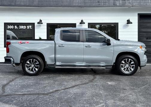 2024 Chevrolet Silverado 1500 RST