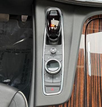 2022 Cadillac Escalade ESV Premium Luxury