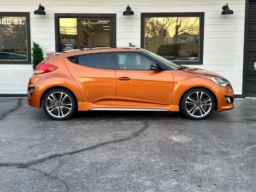 2016 Hyundai Veloster Turbo
