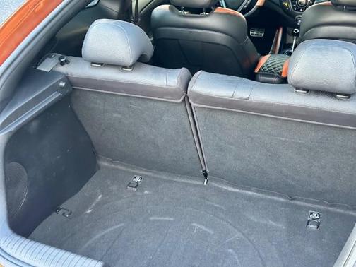 2016 Hyundai Veloster Turbo