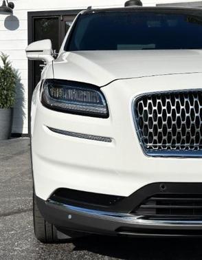 Pristine White 2022 Lincoln Nautilus Reserve