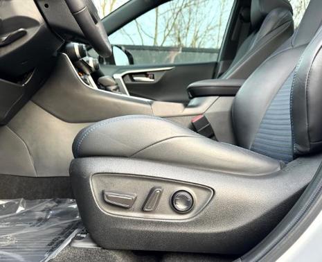 2023 Toyota RAV4 Hybrid XSE