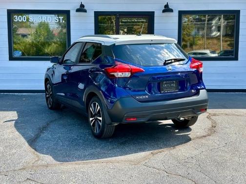 2018 Nissan Kicks SV