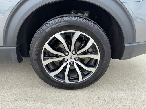 Gray Metallic 2025 Ford Explorer ST-Line