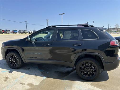 2023 Jeep Cherokee Altitude