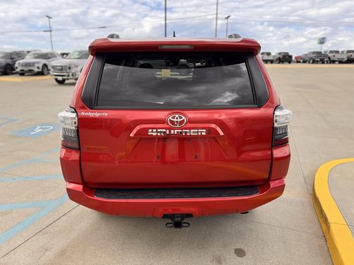 2024 Toyota 4Runner SR5