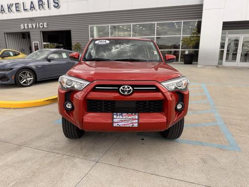 2024 Toyota 4Runner SR5