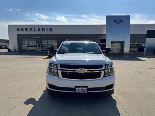 2017 Chevrolet Suburban LS