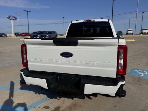 2026 Ford F-350 XL