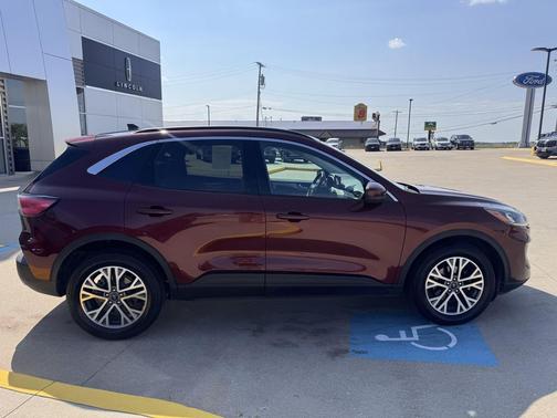 2021 Ford Escape SEL